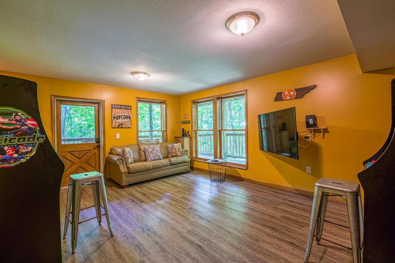 North Ridge Place Brand New Log Cabin With Hot Tub Great Location Sevierville Ngoại thất bức ảnh