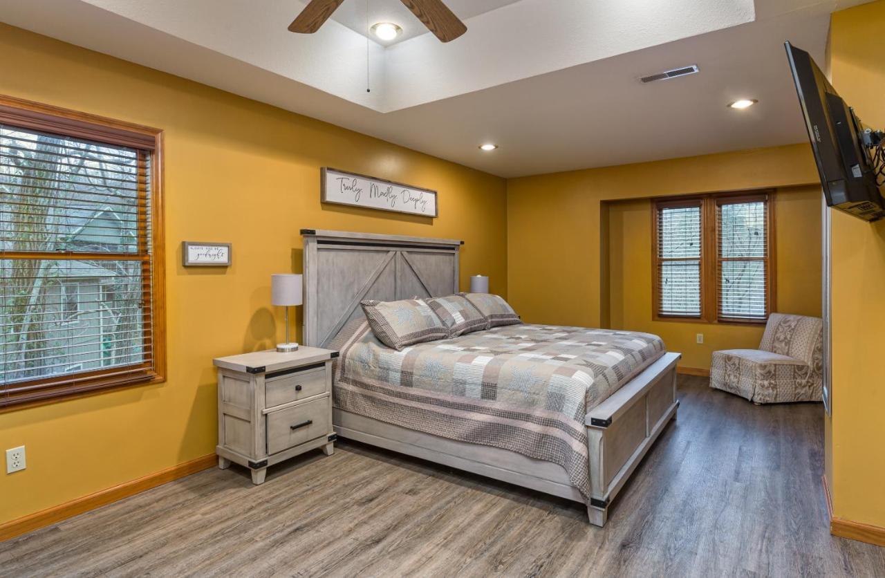 North Ridge Place Brand New Log Cabin With Hot Tub Great Location Sevierville Ngoại thất bức ảnh