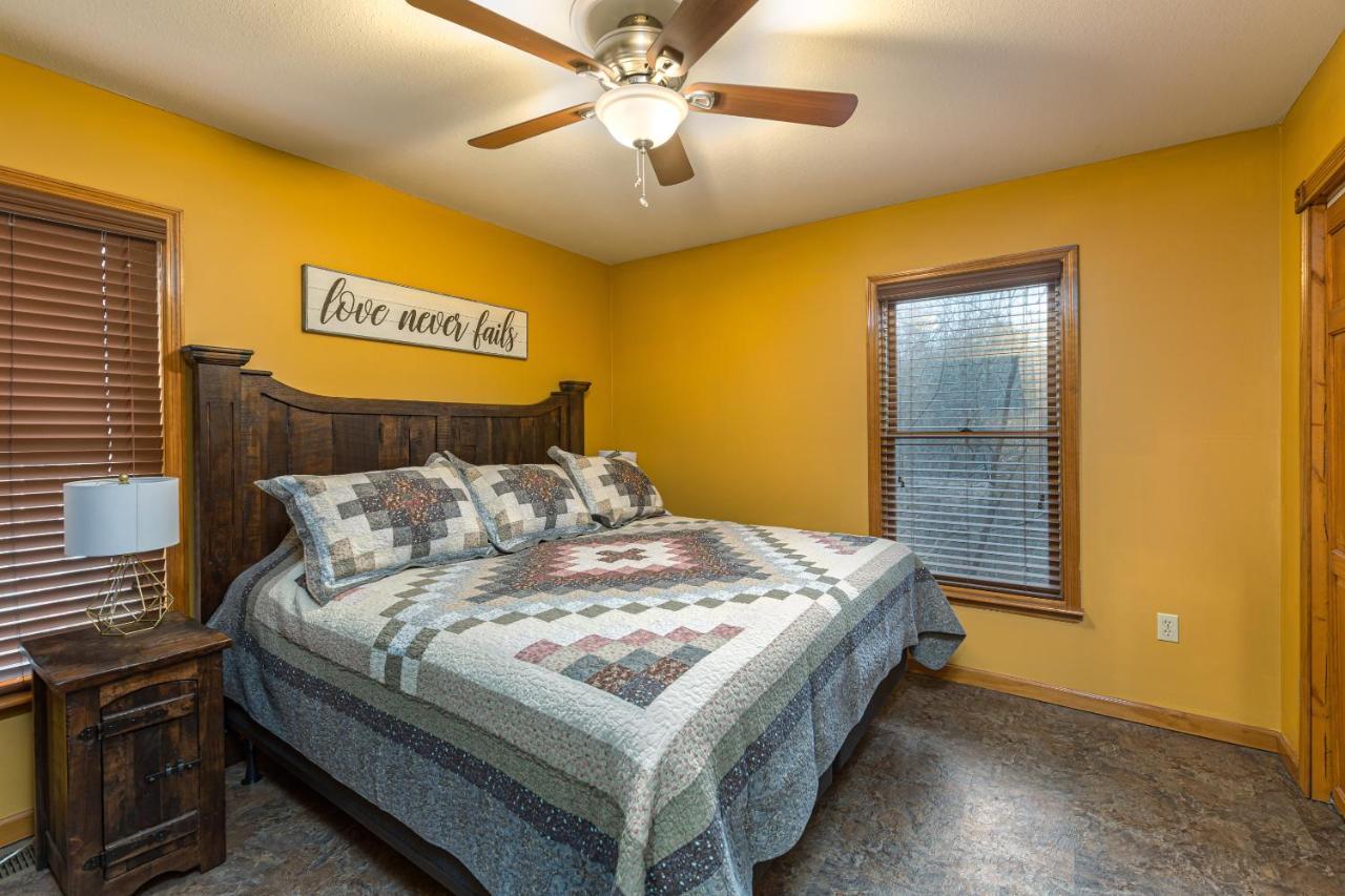 North Ridge Place Brand New Log Cabin With Hot Tub Great Location Sevierville Ngoại thất bức ảnh